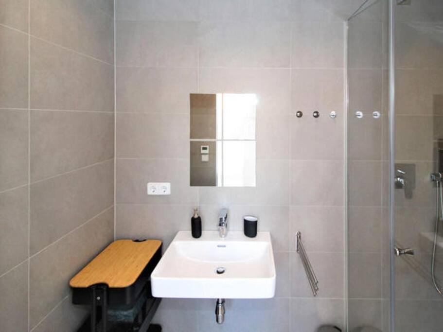 City-Center Rooftop-Apartment Wina Bagian luar foto